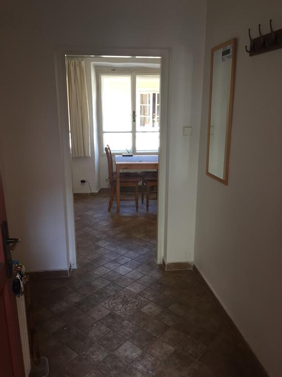Apartment Apartments At The Golden Plough Prag