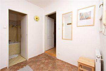 Apartment Apartments At The Golden Plough Prag